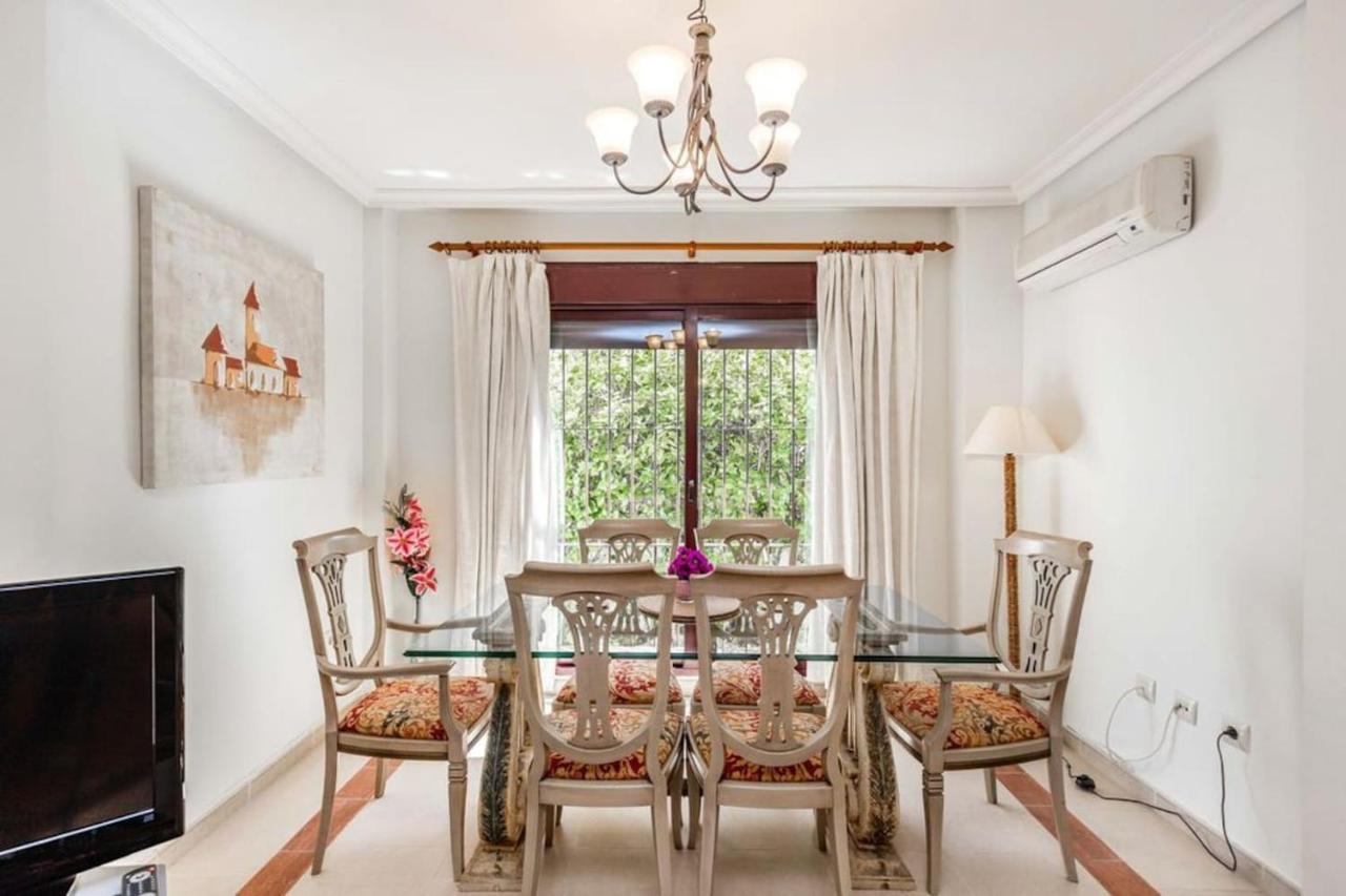 Stylish 2-bed Duplex Townhouse, Full Kitchen, Access To Three Pools, Minutes From Puerto Banus, By 