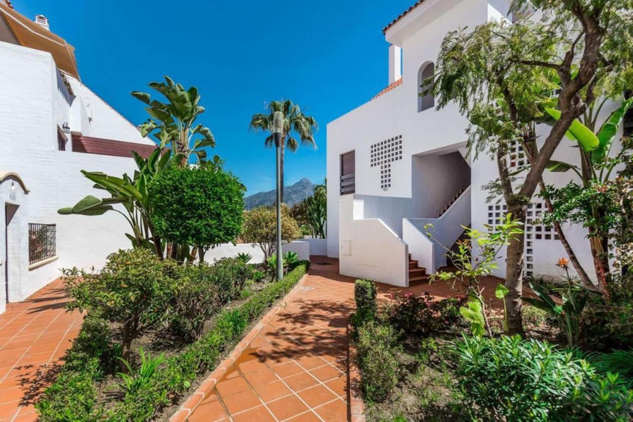 Stylish 2-bed Duplex Townhouse, Full Kitchen, Access To Three Pools, Minutes From Puerto Banus, By 
