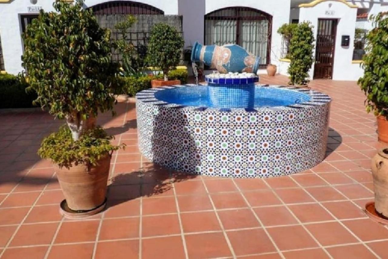 Leilighet Stylish 2-bed Duplex Townhouse, Full Kitchen, Access To Three Pools, Minutes From Puerto Banus, By 