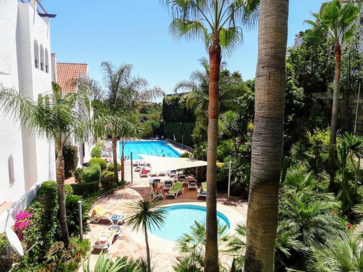 Stylish 2-bed Duplex Townhouse, Full Kitchen, Access To Three Pools, Minutes From Puerto Banus, By 