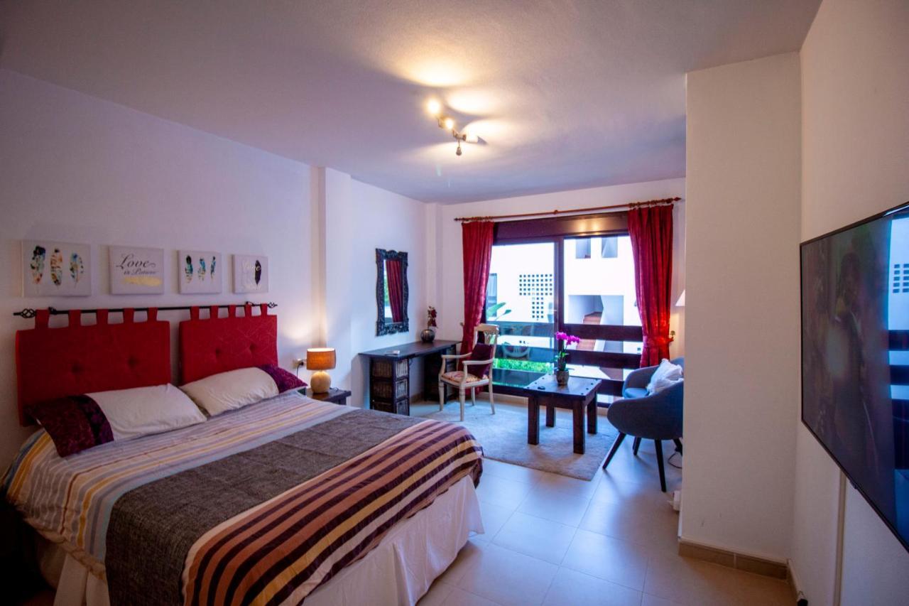 Stylish 2-bed Duplex Townhouse, Full Kitchen, Access To Three Pools, Minutes From Puerto Banus, By 