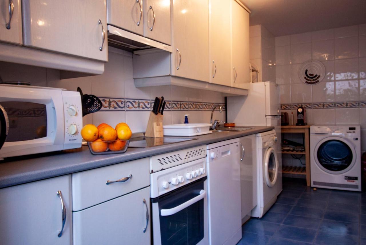 Stylish 2-bed Duplex Townhouse, Full Kitchen, Access To Three Pools, Minutes From Puerto Banus, By 